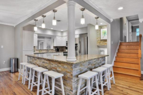 Kiss The Wave - Spacious 4br3ba, Wpoolhot Tub